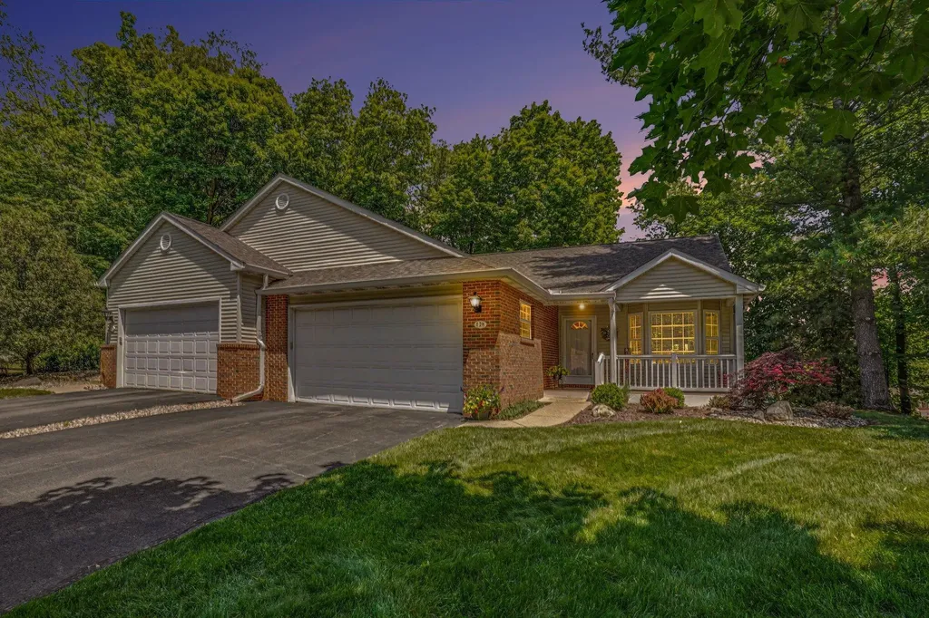 128 Chauncey Court Marshall City MI 49068