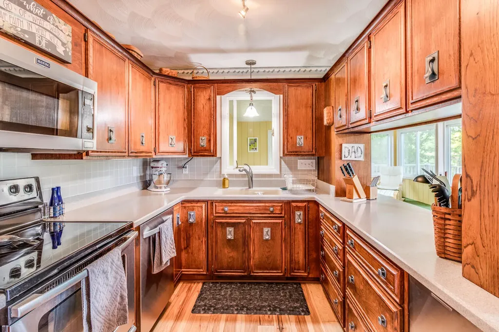 173 S Main Street Marshall Township MI 49033