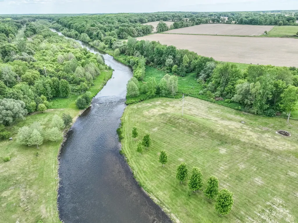 173 S Main Street Marshall Township MI 49033