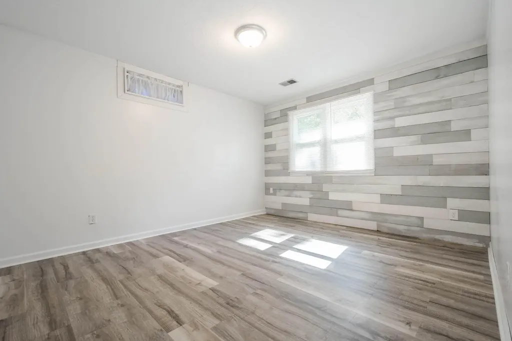 1716 Capital Avenue SW Battle Creek City MI 49015