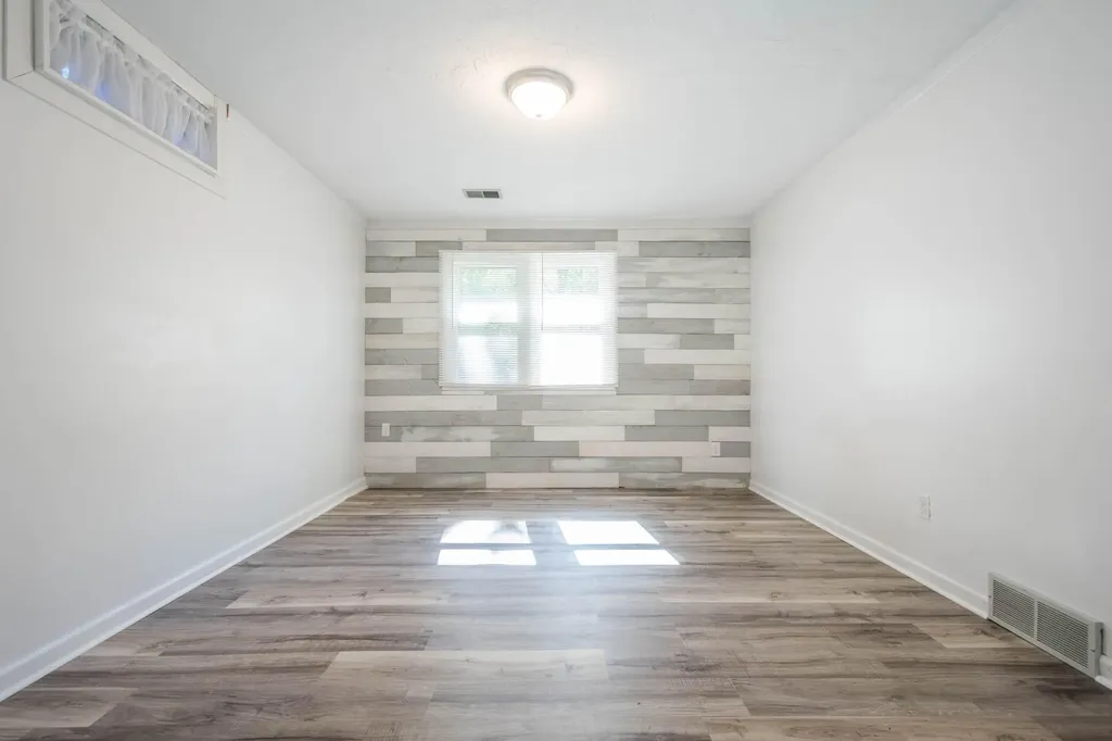 1716 Capital Avenue SW Battle Creek City MI 49015