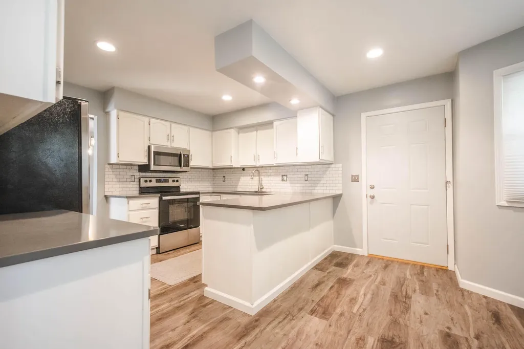 1716 Capital Avenue SW Battle Creek City MI 49015