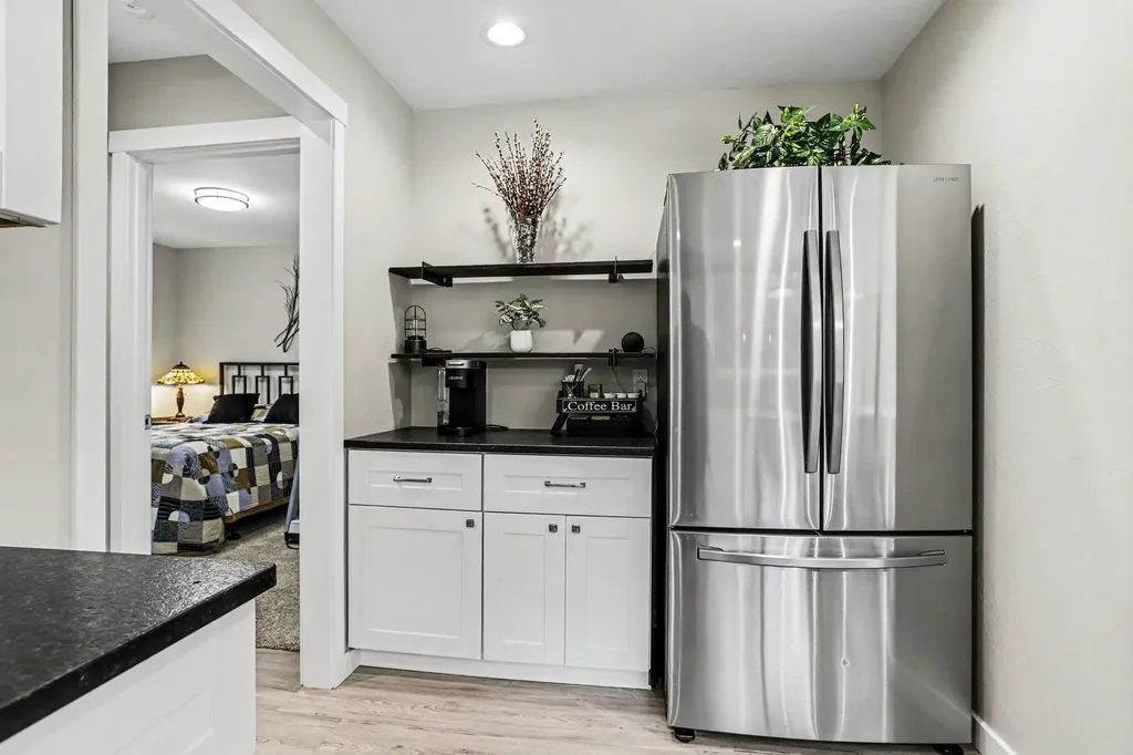 35883 Riverview Drive Waverly Township MI 49079