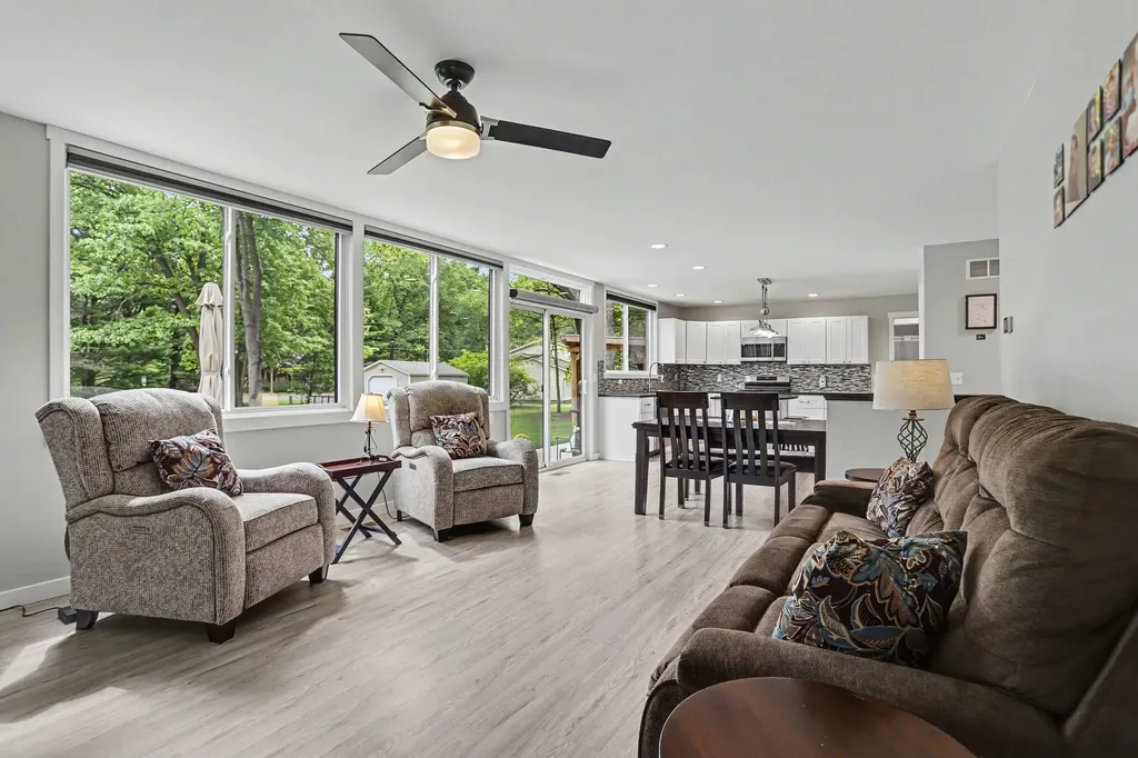 35883 Riverview Drive Waverly Township MI 49079