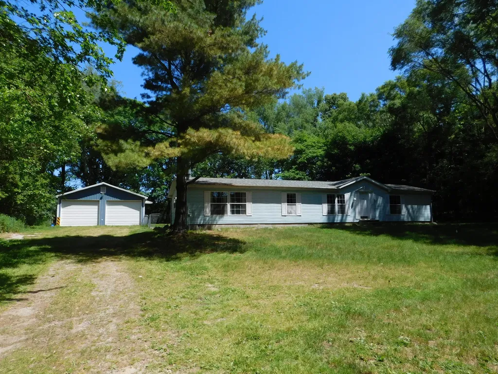 27134 Deerfield Lane Jefferson Township MI 49112