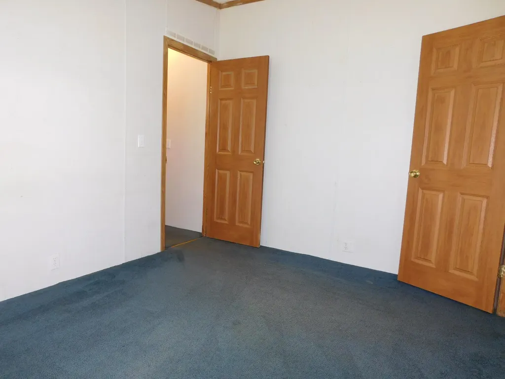 27134 Deerfield Lane Jefferson Township MI 49112
