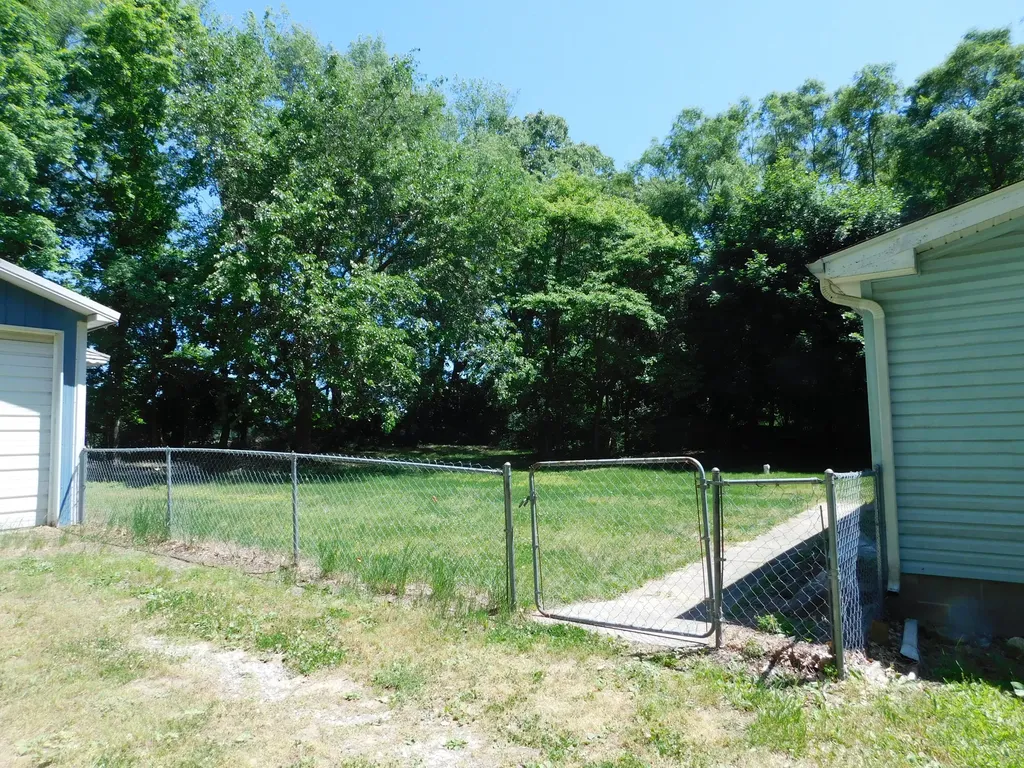 27134 Deerfield Lane Jefferson Township MI 49112