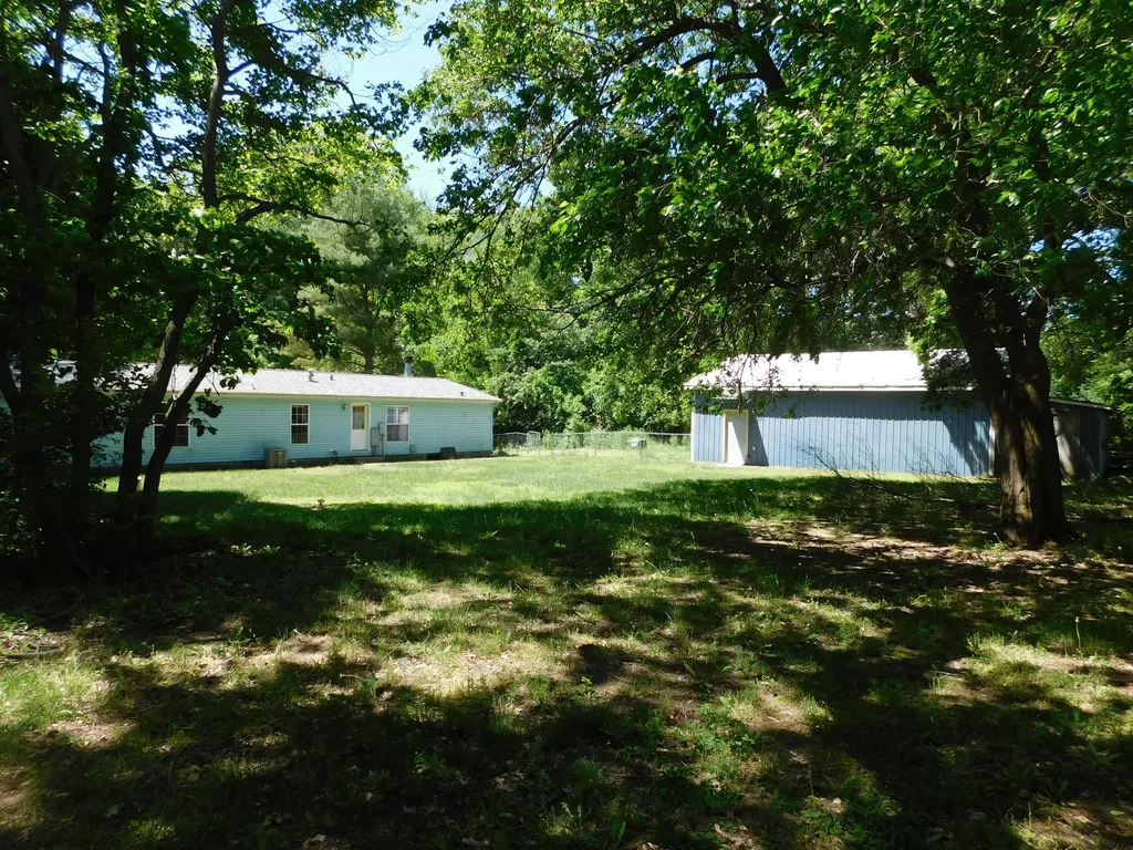 27134 Deerfield Lane Jefferson Township MI 49112