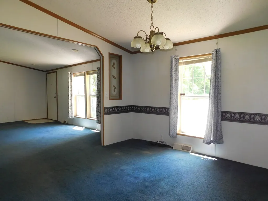 27134 Deerfield Lane Jefferson Township MI 49112