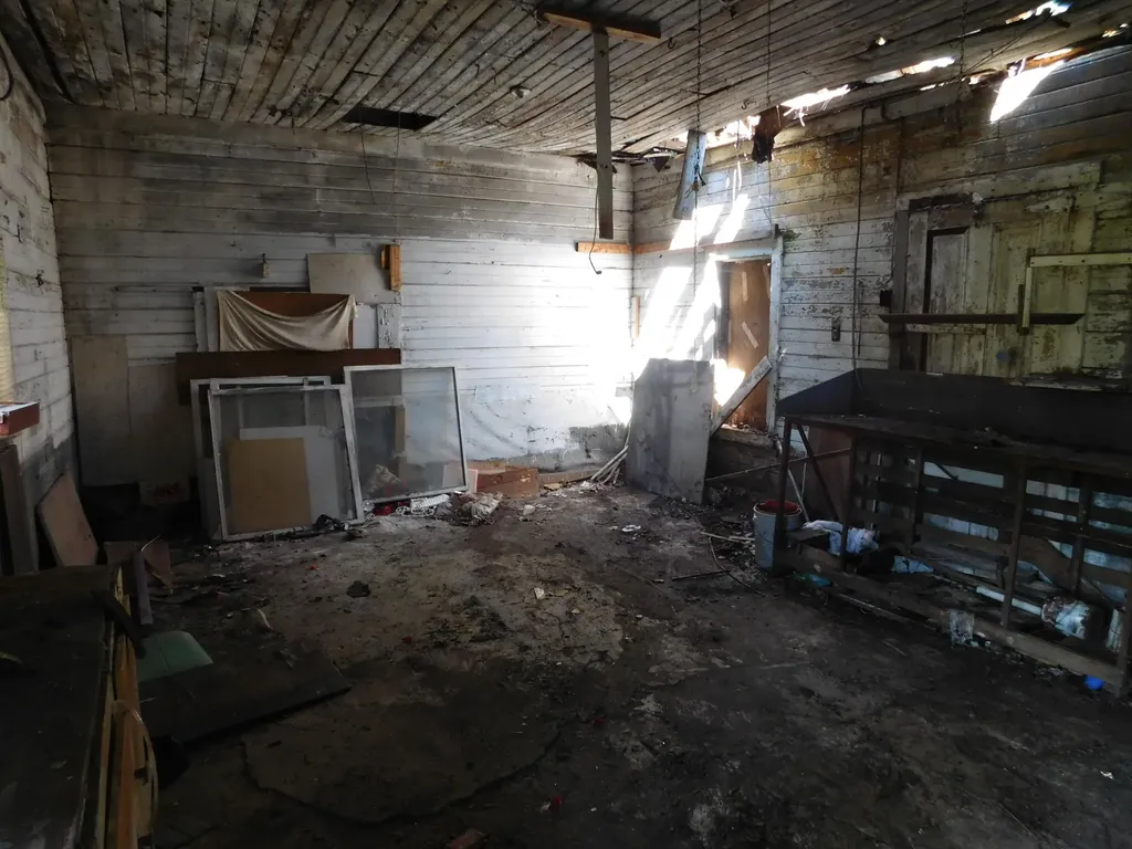 210 W Ash Street Albion City MI 49224