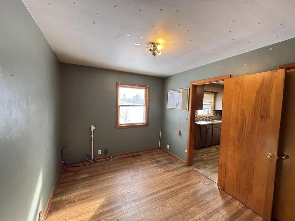 3334 W Glendora Road Weesaw Township MI 49128