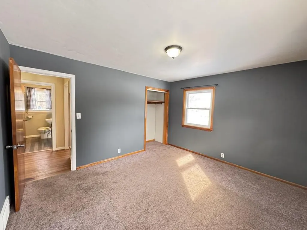 3334 W Glendora Road Weesaw Township MI 49128