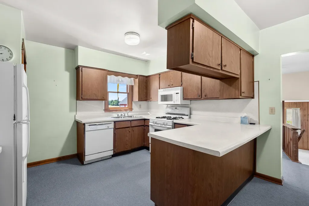 10431 13 Mile Road Fredonia Township MI 49068