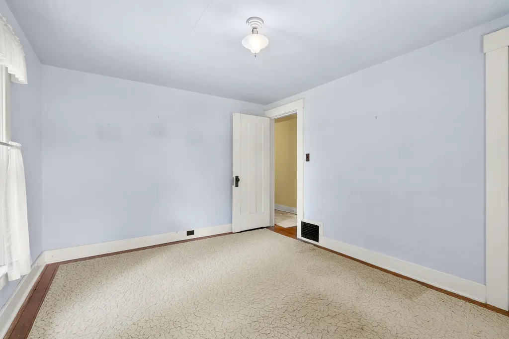 10431 13 Mile Road Fredonia Township MI 49068