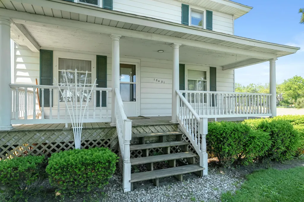 10431 13 Mile Road Fredonia Township MI 49068