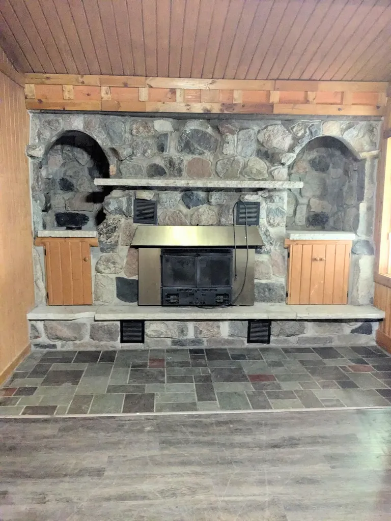 619 N Williams Street Bellevue Village MI 49021