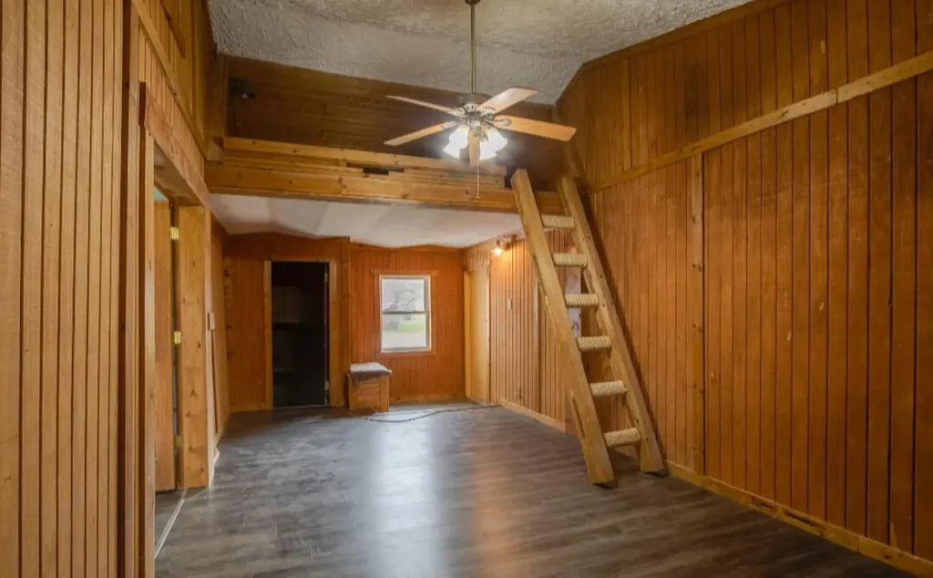 619 N Williams Street Bellevue Village MI 49021