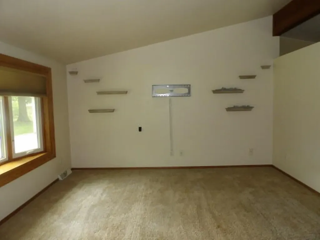 115 Sweetheart Lane Johnstown Township MI 49017