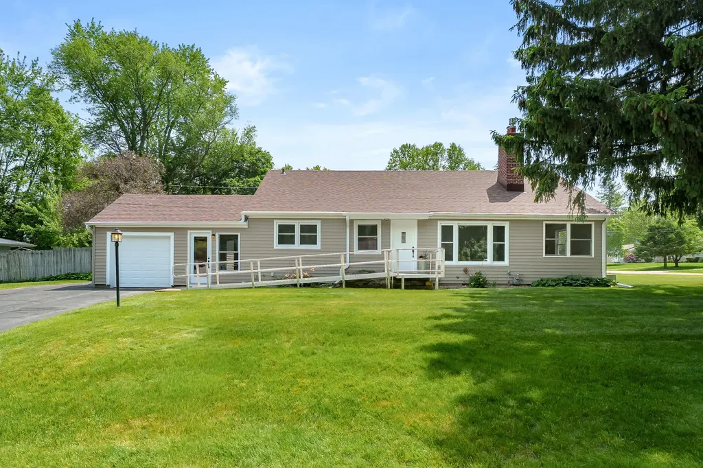 95 W Langley Road W Battle Creek City MI 49015