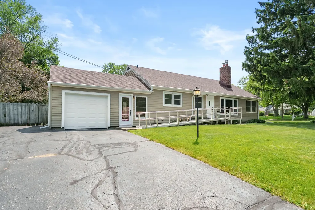 95 W Langley Road W Battle Creek City MI 49015