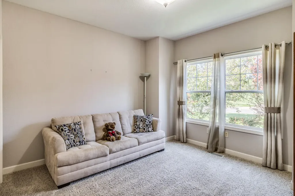 7024 Green Ridge Boulevard Pennfield Charter Township MI 49017