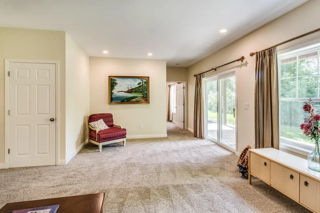 7024 Green Ridge Boulevard Pennfield Charter Township MI 49017