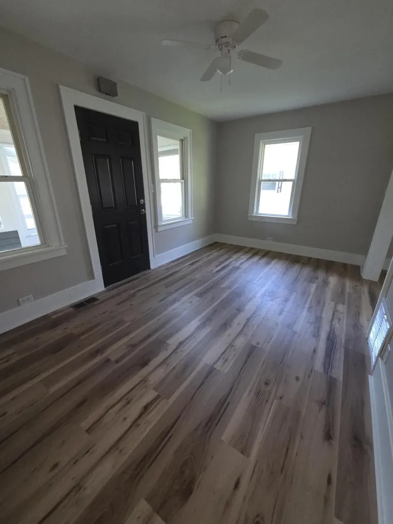 10 Cornwell Street Emmett Charter Township MI 49014
