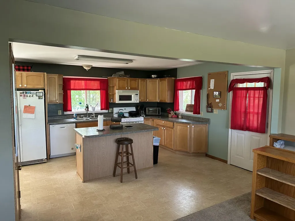 23290 North Avenue Pennfield Charter Township MI 49017