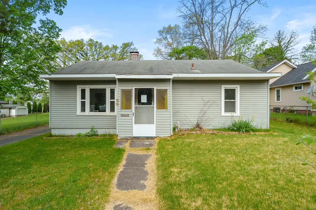 99 Eldredge Street Battle Creek City MI 49037