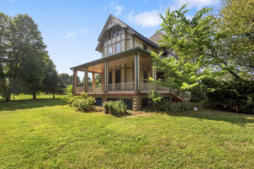 42304 W Red Arrow Highway Paw Paw Township MI 49079