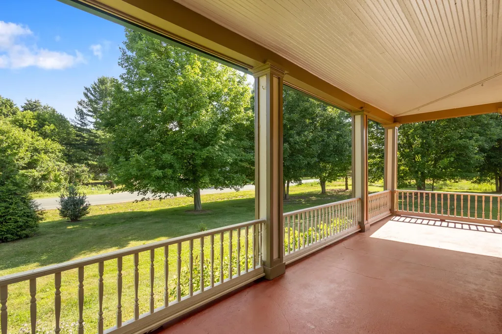 42304 W Red Arrow Highway Paw Paw Township MI 49079