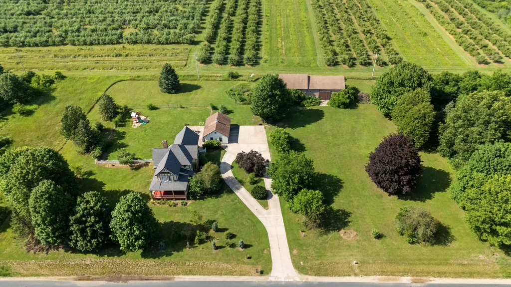 42304 W Red Arrow Highway Paw Paw Township MI 49079