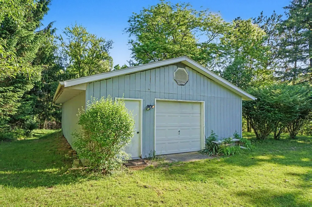 66 Boyer Drive Emmett Charter Township MI 49014