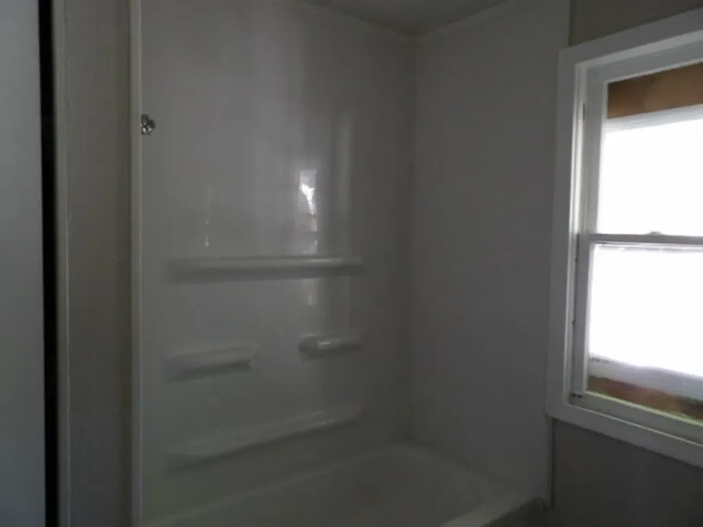 44 Harris Street Battle Creek City MI 49037