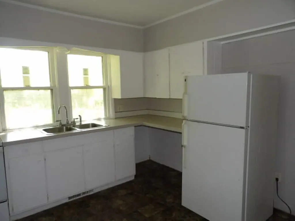 44 Harris Street Battle Creek City MI 49037