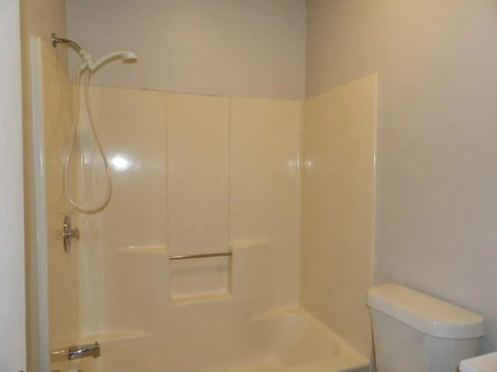 1406 Roosevelt Avenue Lansing City MI 48915