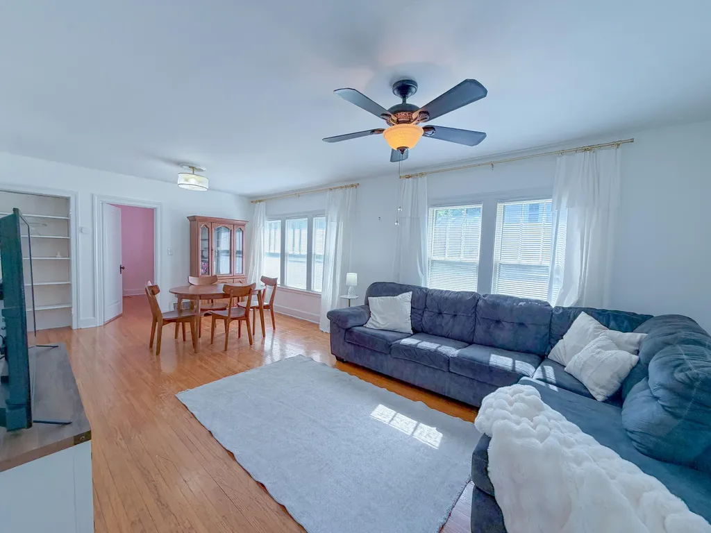 517 W Hanover Street Marshall City MI 49068