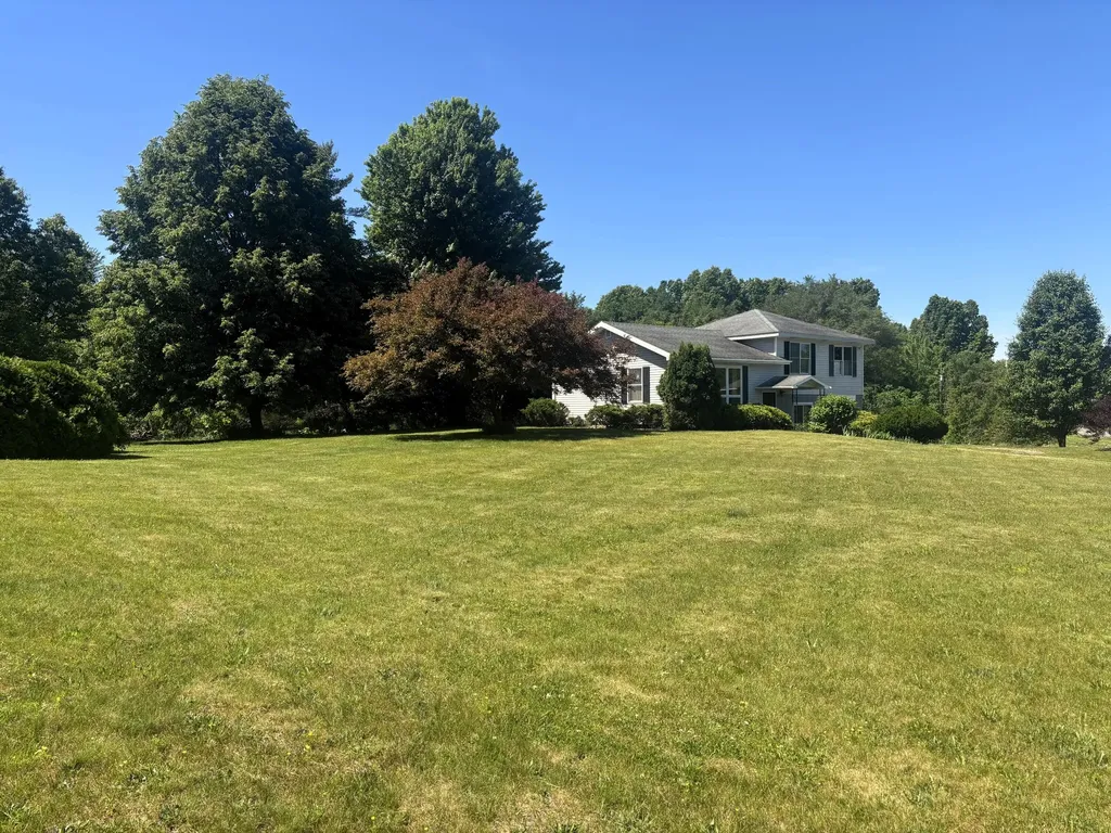 13399 Riverside Drive Constantine Township MI 49042