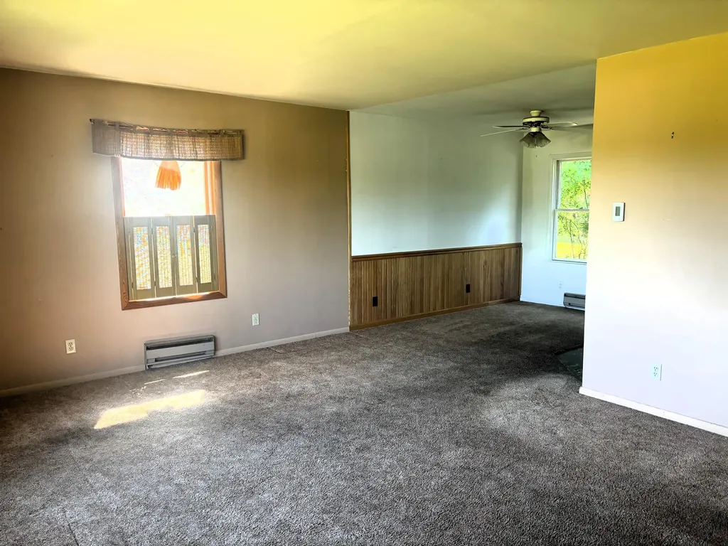 13399 Riverside Drive Constantine Township MI 49042