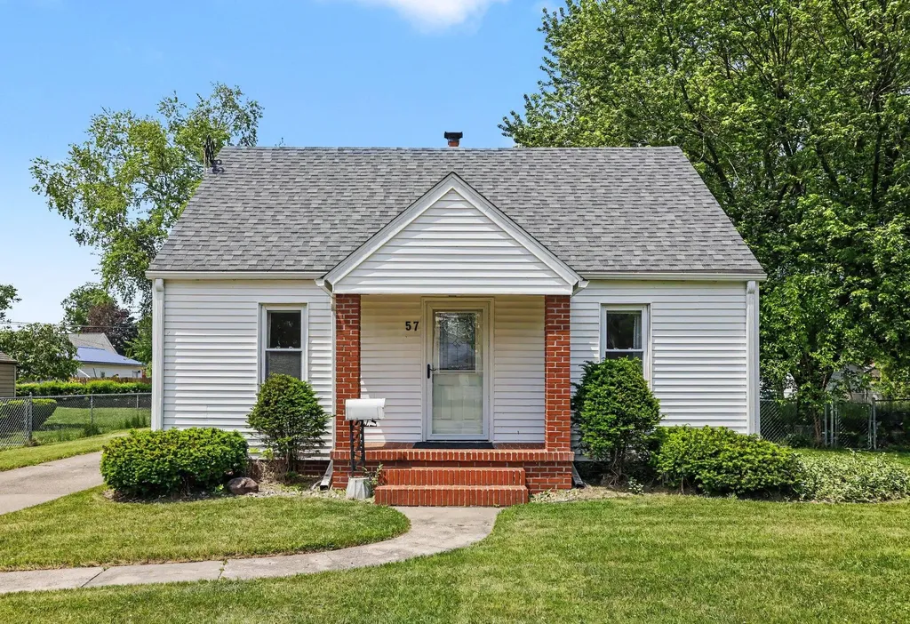 57 26th Street N Battle Creek City MI 49015