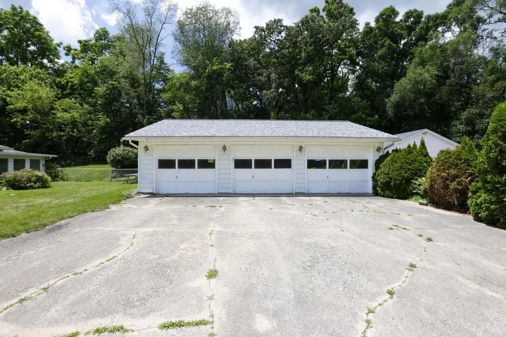 207 Snow Avenue Bedford Charter Township MI 49037