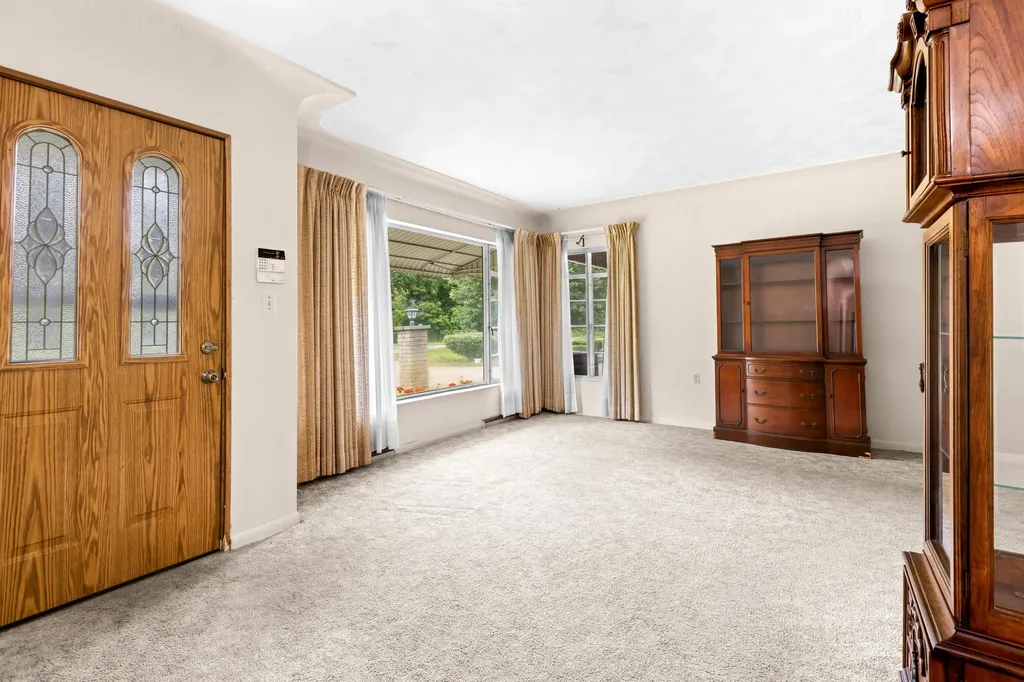 207 Snow Avenue Bedford Charter Township MI 49037