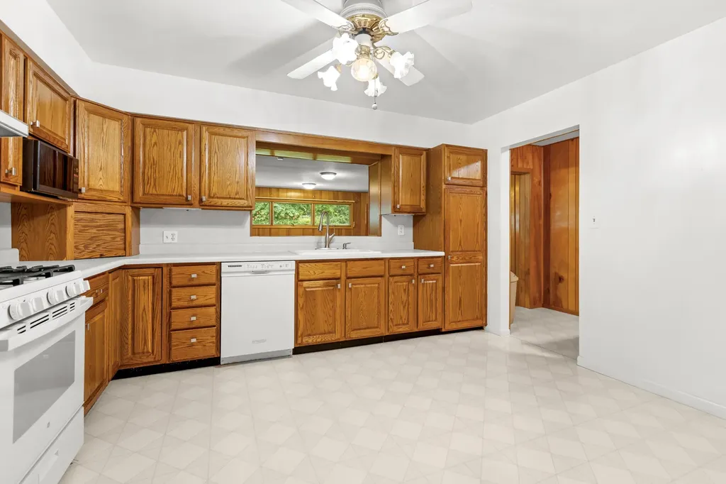 207 Snow Avenue Bedford Charter Township MI 49037