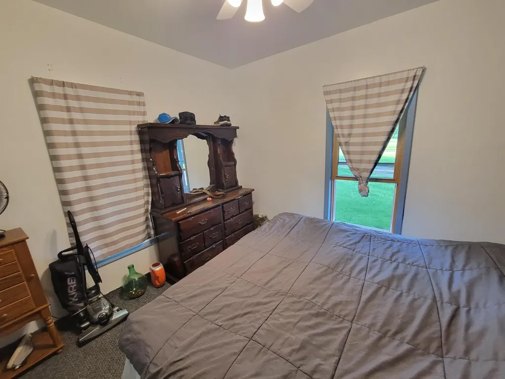 15702 S 29th Street Brady Township MI 49097