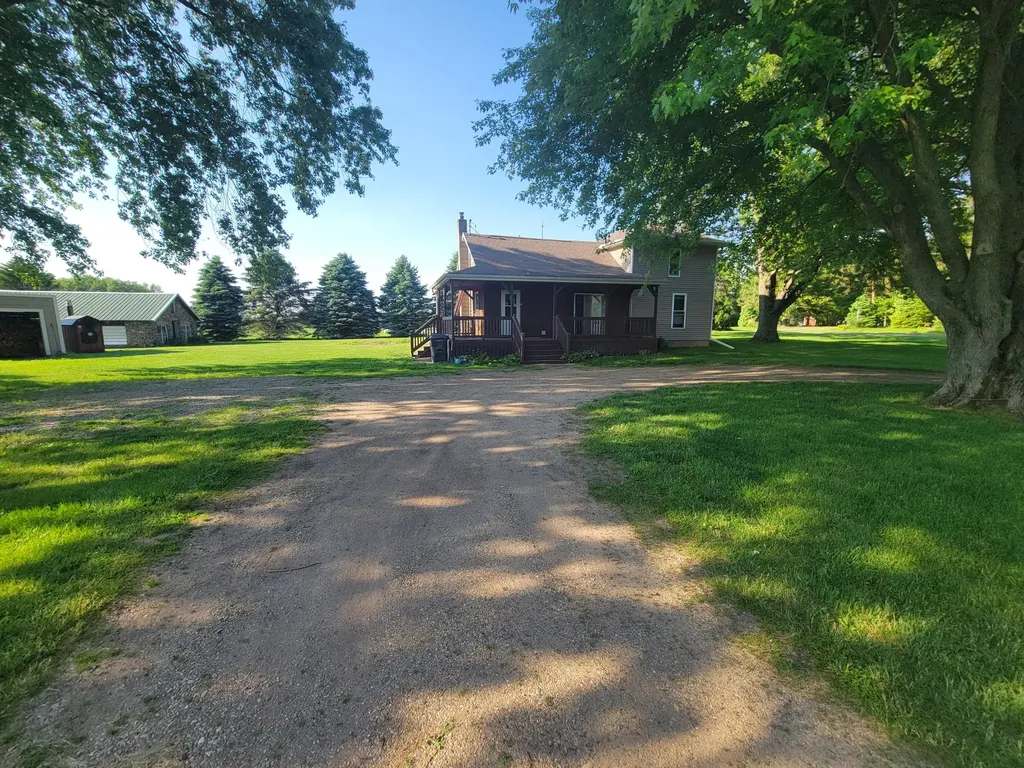 15702 S 29th Street Brady Township MI 49097