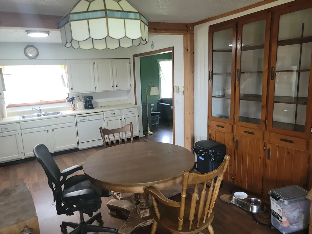 15702 S 29th Street Brady Township MI 49097