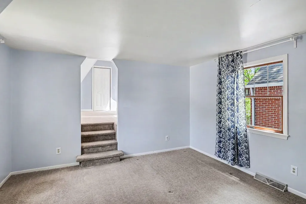 5 Merwood Drive E Battle Creek City MI 49017