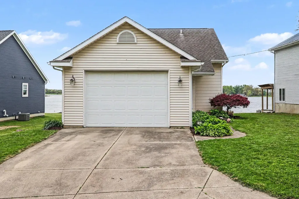 881 Clark Road Newton Township MI 49033