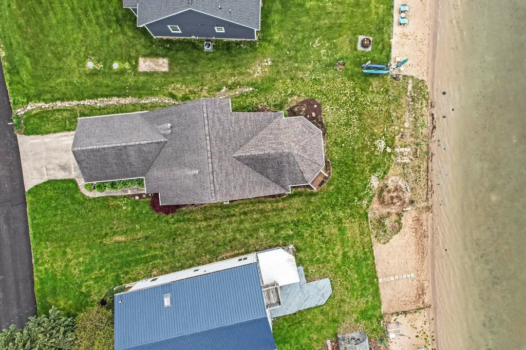 881 Clark Road Newton Township MI 49033