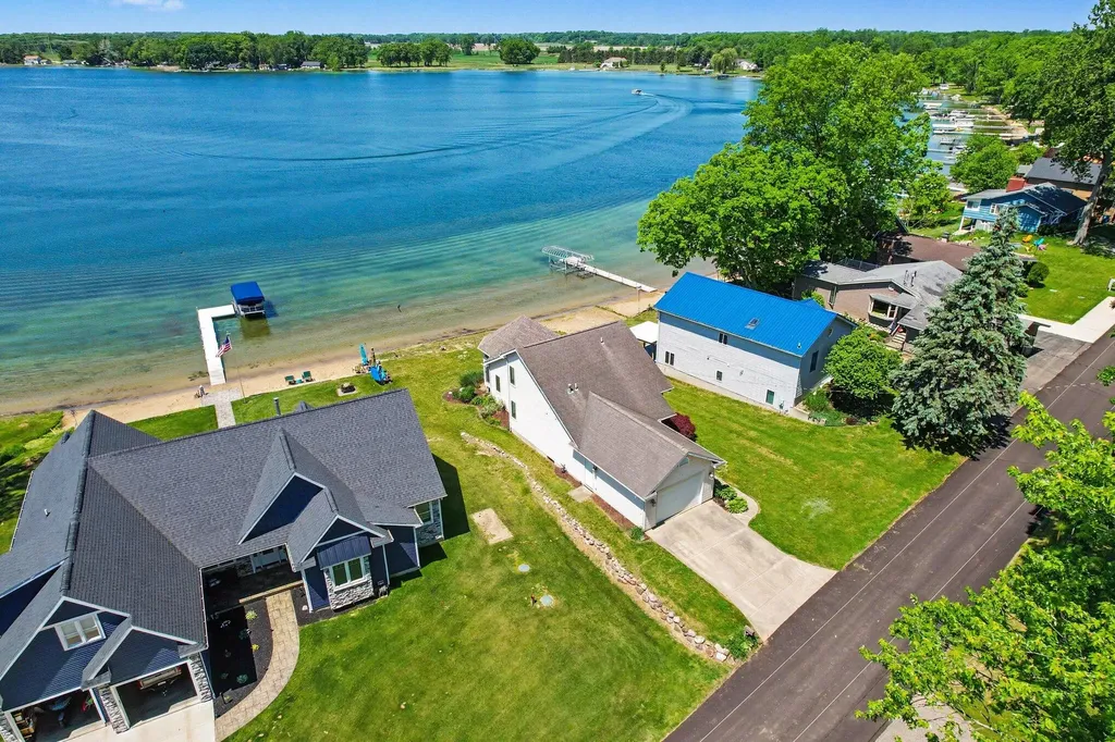 881 Clark Road Newton Township MI 49033